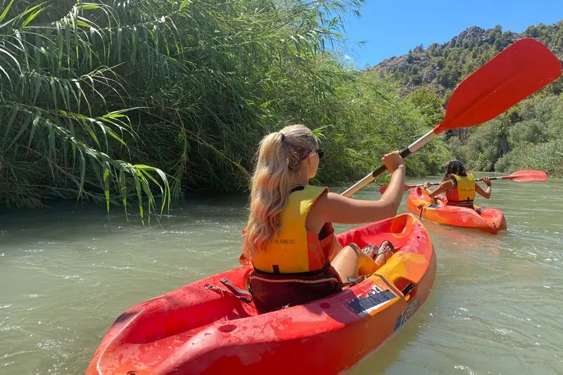 Kayak en el río Segura a su paso por el Valle de Ricote